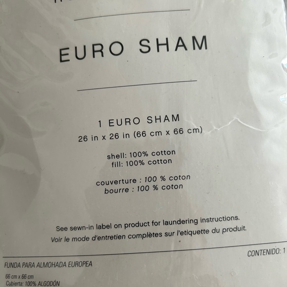 ROSE CHENILLE FULL/QUEEN QUILT SET, 1 QUILT & 2 SHAMS & 1 EURO SHAM- NEW, - Picture 5 of 6